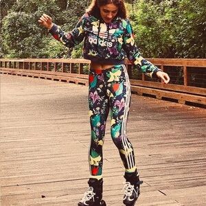 Adidas Floral Print Set + Bonus Leggings